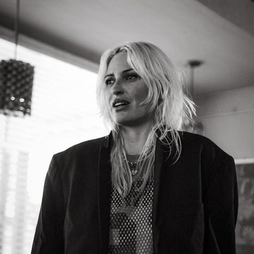 Emily Armstrong, Vokalis Baru Linkin Park