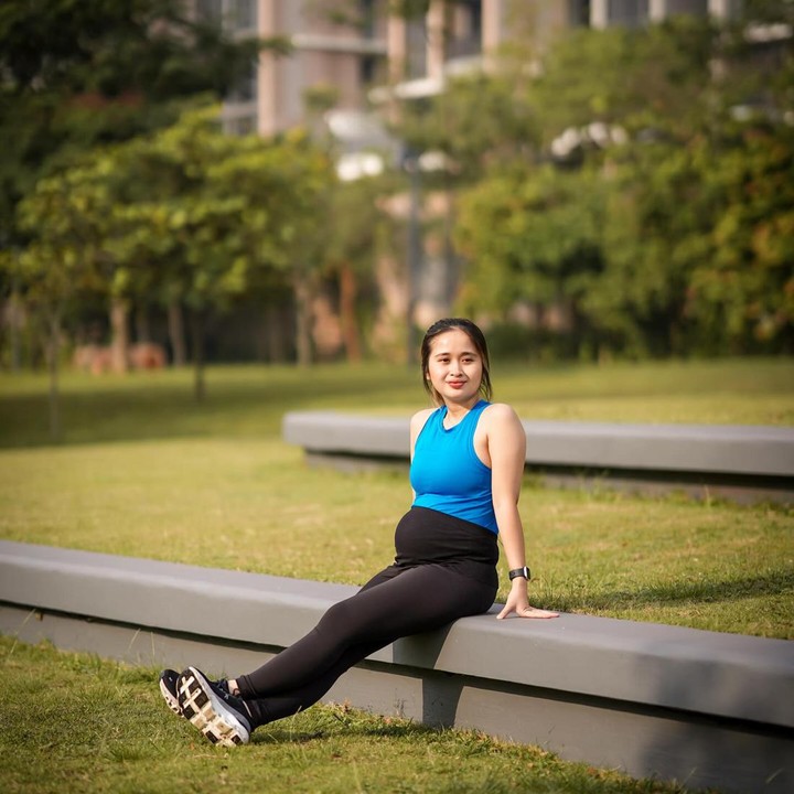 <p>YouTuber Gritte Agatha tengah menjalani masa kehamilan yang pertama. Sejak mengumumkan kabar kehamilan pada bulan Juni lalu, kini <em>baby bump</em> sudah mulai terlihat di perutnya. (Foto: Instagram @gritteagathaa)</p>
