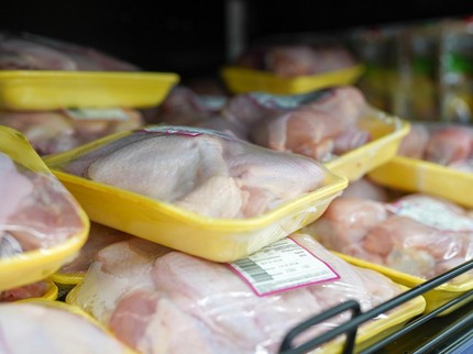 Nyetok Bahan Makanan Yuk, Ayam Boiler hingga Kelengkeng Diobral di Full Day Sale Transmart