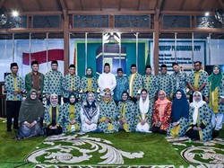Bangun Kekeluargaan, Mardiono Lepas Kader PPP Umroh Bersama