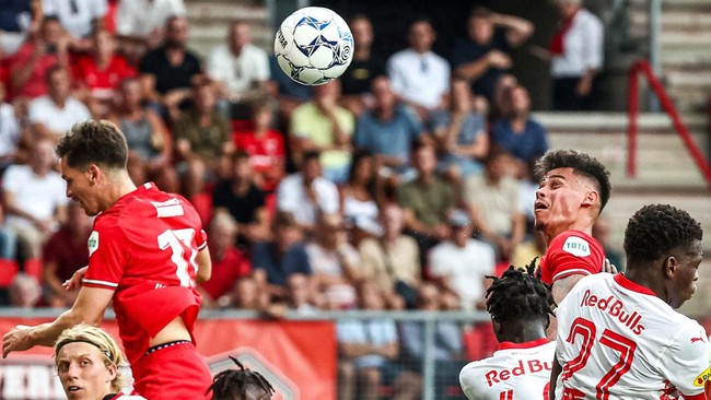 Kehadiran Mees Hilgers dan Eliano Reijnders akan membuat persaingan di Timnas Indonesia semakin ketat. Siapa bakal tergusur?