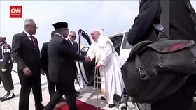 VIDEO: Momen Paus Fransiskus Tinggalkan RI Menuju Papua Nugini