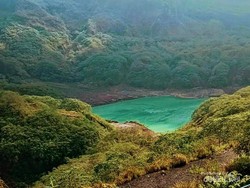 Sejenak di Gunung Kelud
