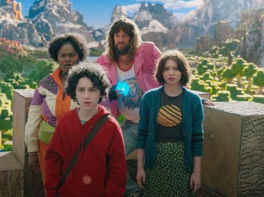 img-title A Minecraft Movie dan Anora