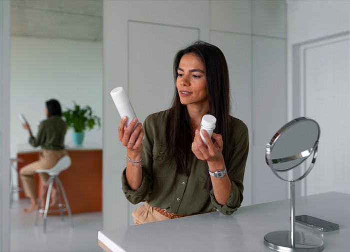 Ilustrasi Skincare/ Foto: freepik.com