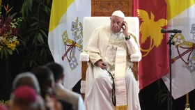 Paus Fransiskus ke Timor Leste, Oase bagi WNI di Daerah Terpencil