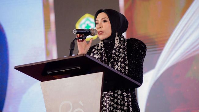 Melly Goeslaw Ngaku Ikhlas Dijauhi Teman Usai Jadi Anggota DPR RI