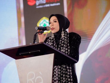 Melly Goeslaw Ngaku Ikhlas Dijauhi Teman Usai Jadi Anggota DPR RI