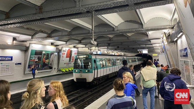 Transportasi umum seharga segelas kopi adalah pilihan tepat untuk mobilitas di Paris selama Paralimpiade 2024.