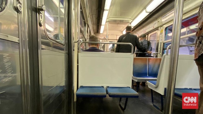Transportasi umum seharga segelas kopi adalah pilihan tepat untuk mobilitas di Paris selama Paralimpiade 2024.