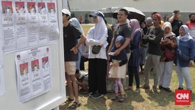 FOTO: Warga Depok Nyoblos di Simulasi Pemungutan Suara Pilkada