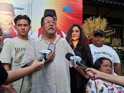 Maju Pilkada Jakarta, Rano Karno Minta Dukungan Keluarga Si Doel