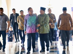 Lawatan Prabowo ke 5 Negara: Kerja Sama Pertahanan-Undang Pelantikan