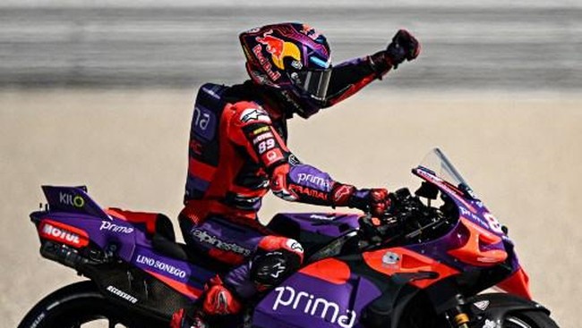 Jorge Martin merebut gelar juara dunia MotoGP 2024 setelah finis ketiga di MotoGP Barcelona 2024 di belakang Francesco Bagnaia dan Marc Marquez.