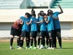 Liga 2: Susunan Pemain Persela Vs RANS, Samsul Starter-Lukman Absen