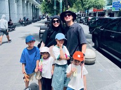 Profil 4 Anak Ricky Harun dan Herfiza yang Punya Nama Unik