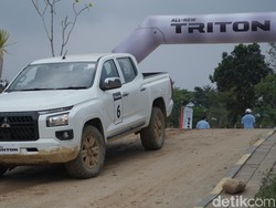 Mitsubishi Kirim All New Triton ke Garasi Konsumen Mulai Bulan Ini