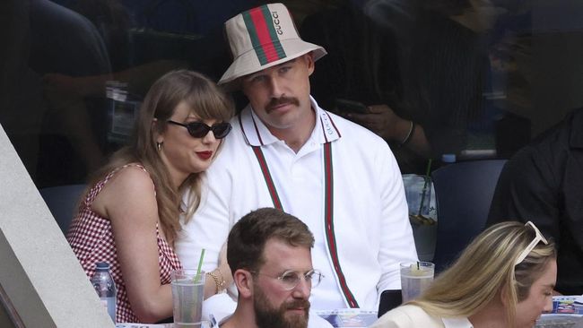 Hubungan Taylor Swift dan Travis Kelce dinilai akan makin kuat setelah keduanya sama-sama mengalami kekalahan pada awal tahun ini.