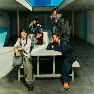 Lirik Lagu Terjemahan Toxic - MEOVV