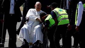 Polisi Timor Leste Dituduh Kasar, Gusur Kaki Lima Jelang Lawatan Paus