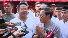 VIDEO: Ahmad Sahroni Ketua Timses RK-Suswono, Pramono Puji Cak Lontong