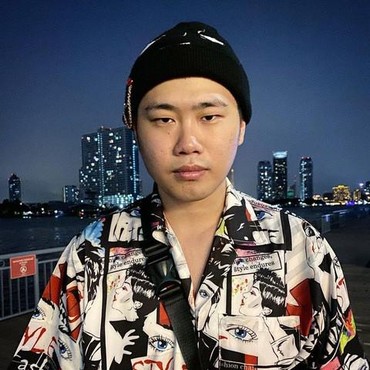 Tampang YouTuber Winson Reynaldi, Tuai Kontroversi gegara Parodikan Paus Fransiskus di Kursi Roda