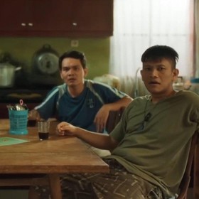 Lupakan Sejenak Beban Hidup, 8 Film Komedi Ini Dapat Membuatmu Tertawa Lepas di Waktu Libur Panjang!