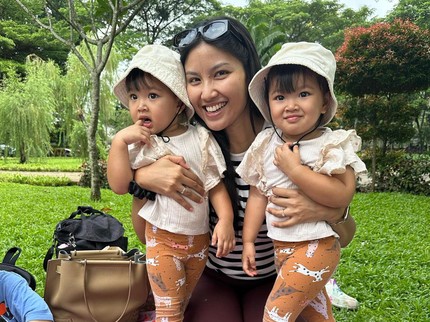 5 Potret Zivanna Letisha Bersama Anak Kembarnya, Gemas Sering Didandani Outfit Kece