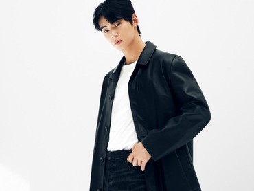 img-title Punya Nama Sama dengan Adik, Cha Eun Woo Canggung Panggil Lee Dong Hwi Hyung