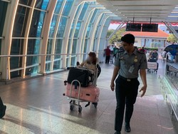 Cewek Rusia Jadi PSK di Bali: Tawarkan Pijat Plus-plus, Lalu Dideportasi