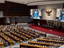 Paripurna DPR Pengesahan Hakim Agung hingga Anggota BPK Dihadiri 291 Anggota