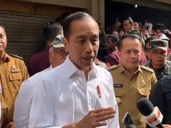 Kunjungi Pasar Delimas Deli Serdang, Jokowi: Saya Lihat Harga Baik