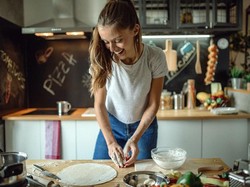 Memasak Bisa Meredakan Stress, Ini Penjelasan Peneliti
