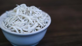 5 Ide Resep MPASI Teri Nasi, Praktis dan Bergizi