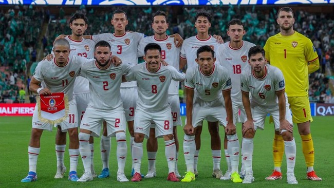 Rombongan Timnas Indonesia sudah tiba di Qingdao, China, Jumat (11/10) sore WIB. Mereka langsung disambut meriah suporter yang setia menunggu.