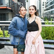 Pesona Syifa Hadju dan Enzy Storia di New York Fashion Week 2025, Bawa Tas Kembar dari Coach