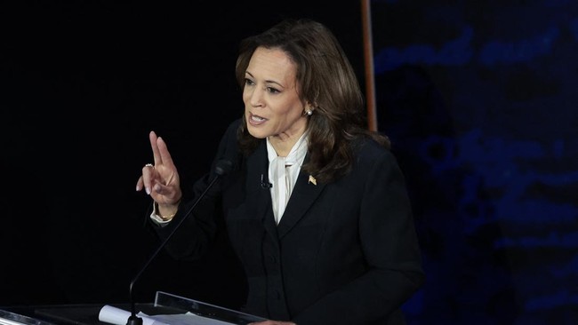 Wakil Presiden Amerika Serikat Kamala Harris mengaku kalah dari mantan Presiden Donald Trump dalam pemilihan presiden (pilpres) AS 2024.