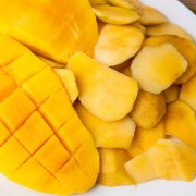 3 Menu yang Tidak Boleh Dimakan Bersamaan dengan Mangga, Salah Satunya Es Krim?