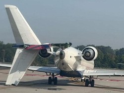 2 Pesawat Ini Saling Tabrakan di Landasan Pacu Bandara, Sayap-Ekor Patah