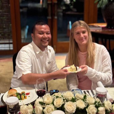 Senang di Indonesia, Petenis Eugenie Bouchard Dapat Kue Istimewa dari Pengacara Ini