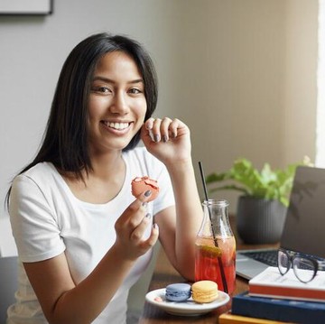 6 Jenis Makanan dan Minuman yang Bisa Jadi Pemicu Kanker Payudara