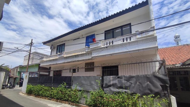 KPK menyita rumah senilai Rp3,5 M di Jakarta terkait penyidikan TPPU Gubernur nonaktif Maluku Utara Abdul Gani Kasuba.