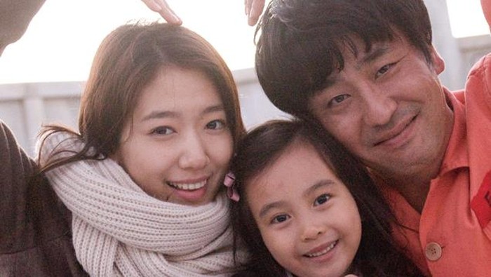 img-title Wajib Siapkan Tisu! Ini 4 Rekomendasi Film Korea dengan Kisah Penuh Haru