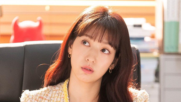 Jadi Hakim 'Kejam', Park Shin Hye Bagikan Alasannya Membintangi Drakor The Judge From Hell