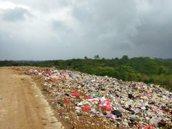 Tampung Sampah dari Tangsel-Serang, Pandeglang Terima Rp 15 Juta Per Hari