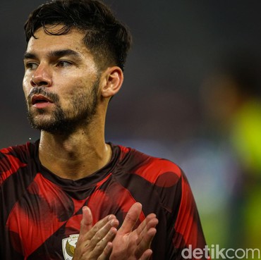 Beri Ucapan Bismillah ke Rizky Ridho, Agama Sandy Walsh Jadi Sorotan