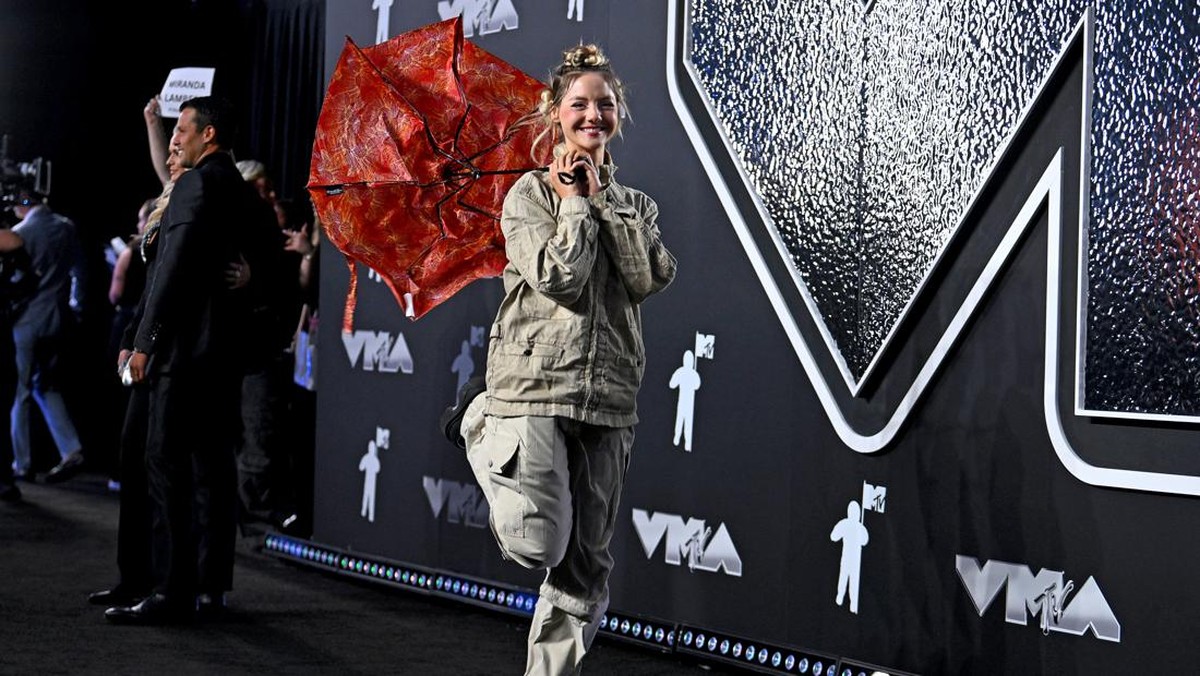 FOTO: Deret Busana Terburuk di Red Carpet MTV VMA 2024