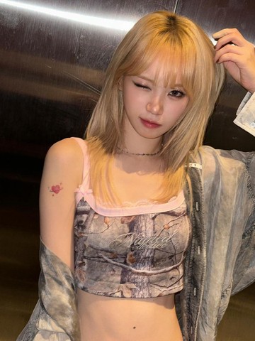 Inspirasi Gaya Rambut Butterfly Cut Ala Idol K-Pop, Cocok untuk Semua Bentuk Wajah!