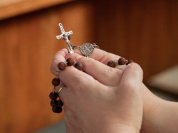 Doa Rosario Hari ini Kamis, 27 Maret: Yesus Kristus Menetapkan Ekaristi