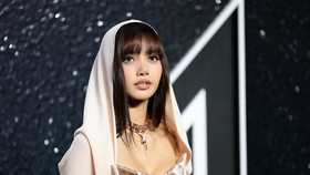 Lisa Menang Best K-Pop MTV VMA 2024: Khap Khun Kha!